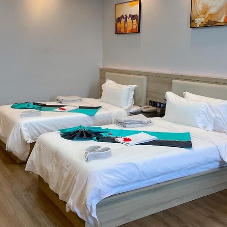 G.C Royal Hotel 아크라 외부 사진