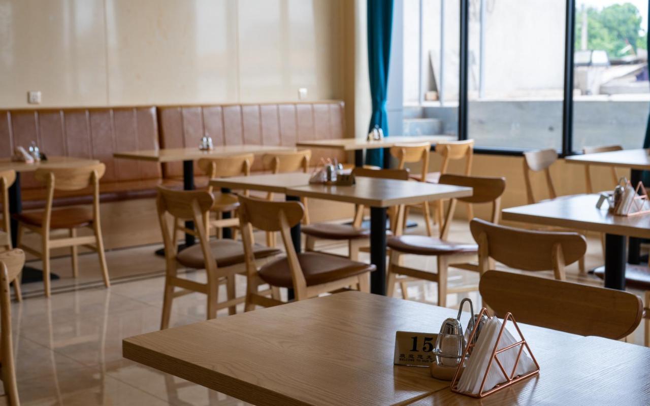 G.C Royal Hotel 아크라 외부 사진